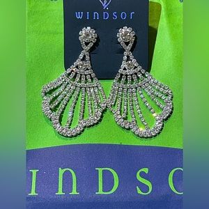 Brand New! stunning Rhinestone Decco style earrings from Windsor!